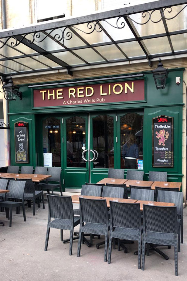 The Red Lion Bordeaux Pub Signage Contractor